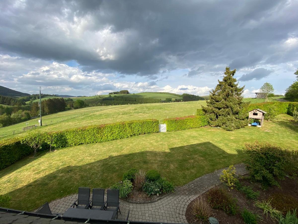 Villa Vahl Schmallenberg Esterno foto